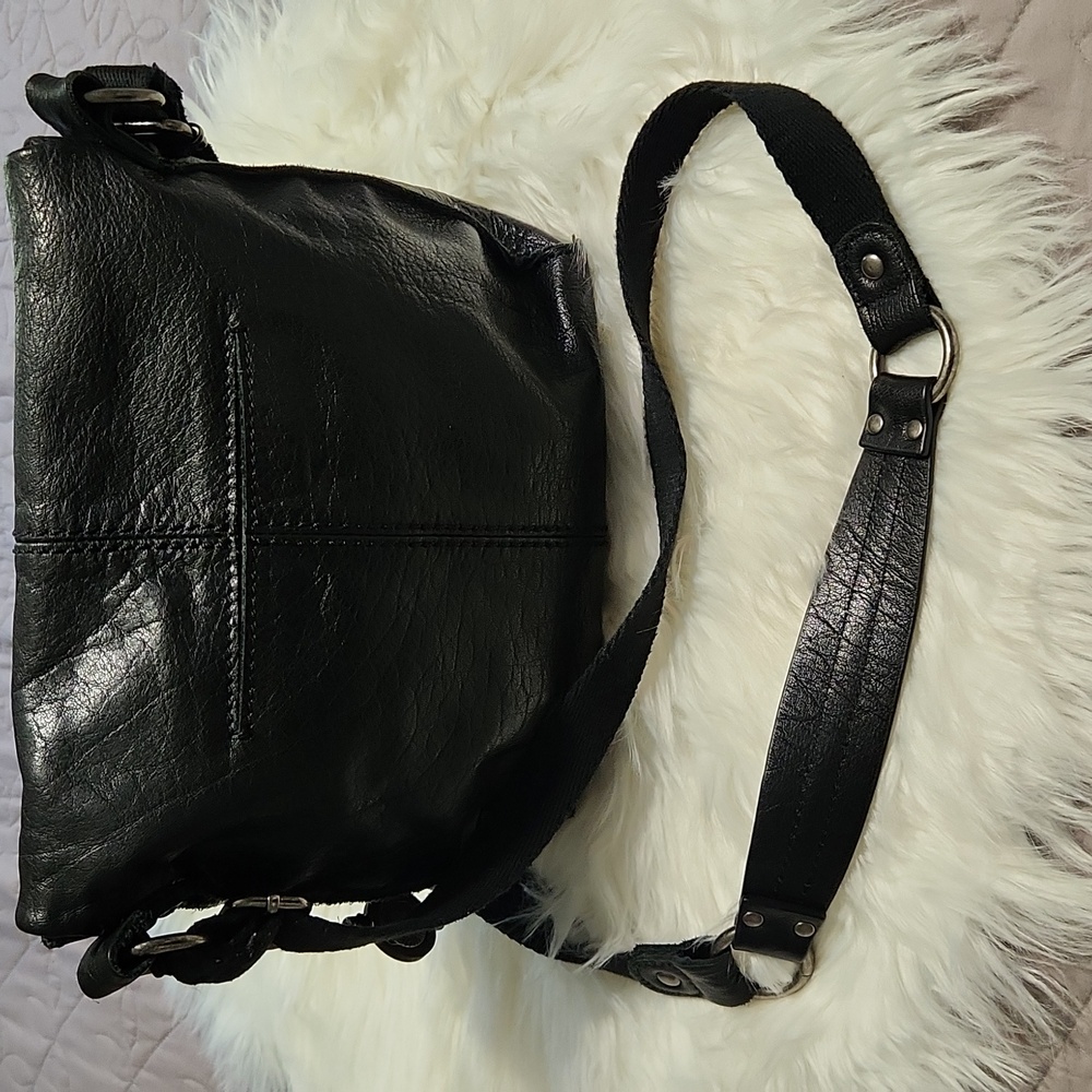 The Sak Silverlake Leather Crossbody Bag - Picture 4 of 16